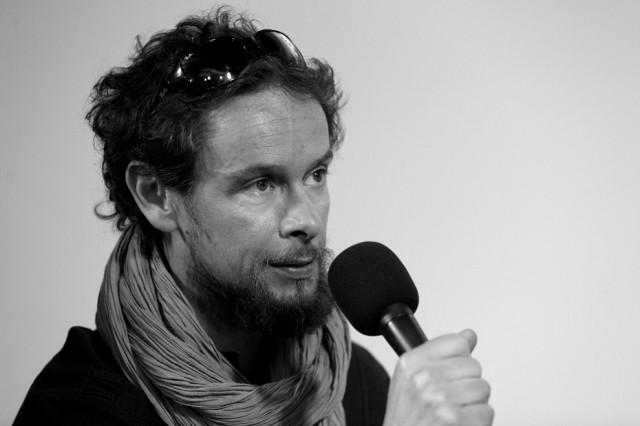 JK_21VOIX_CANTINE_04-soiree-21-voix-pour-2012-Arnaud-Brunet-par-©-Jacob-Khrist.jpg